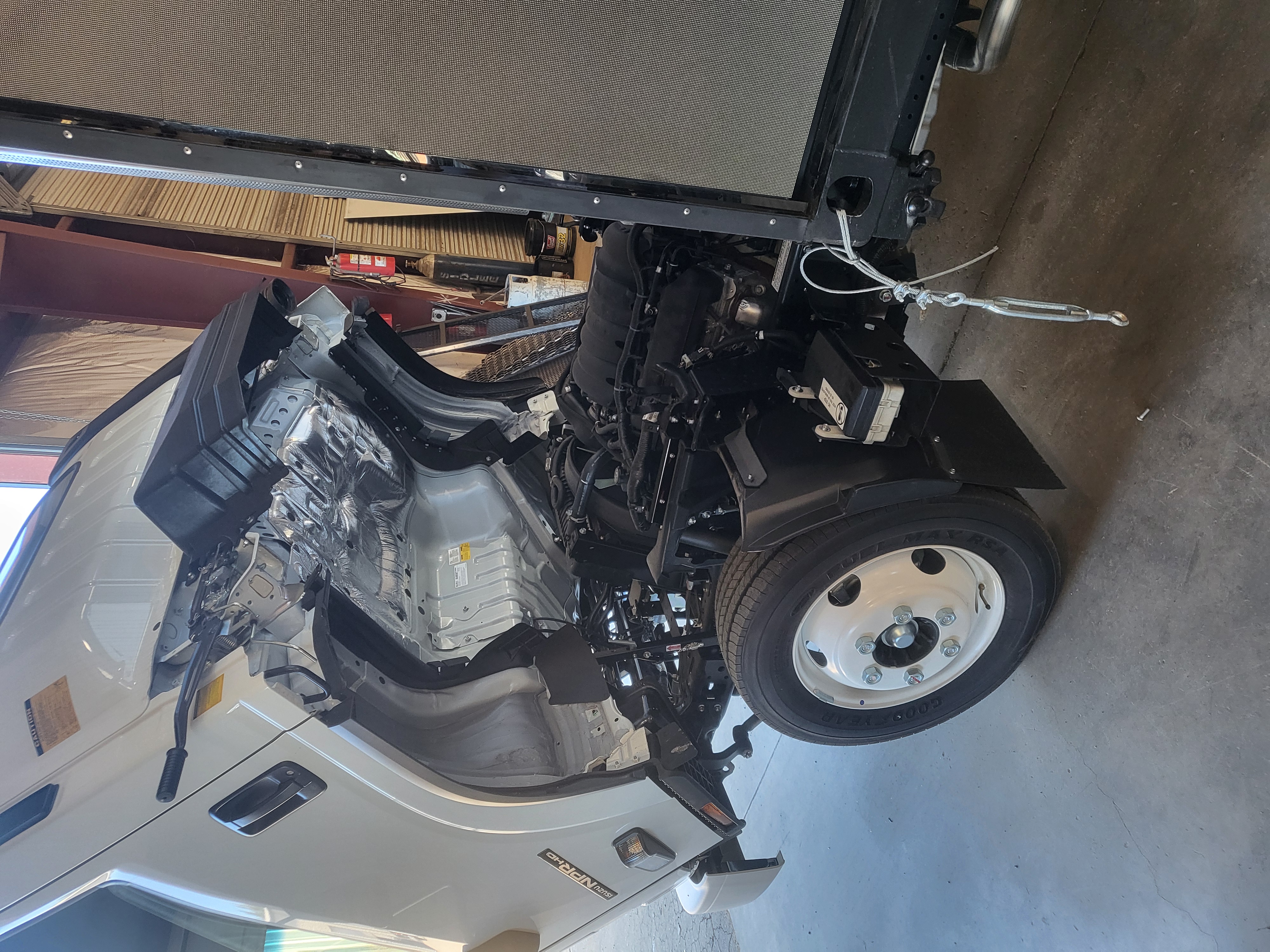 Isuzu cab-over-engine chassis enables an industry-leading screen-to-overall-length ratio for our mobile billboard truck